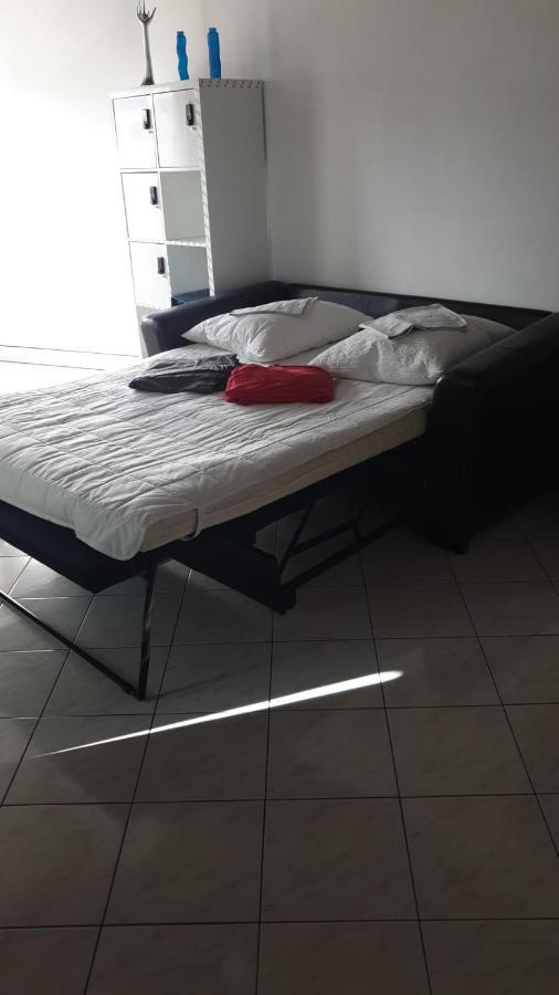 F2 35-44M2 9 Mins Voiture Chateau 4Pers 1Ch+Sejour 勒谢奈 外观 照片